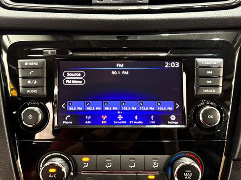 Used 2018 Nissan Rogue S w/ S Value Package image 29