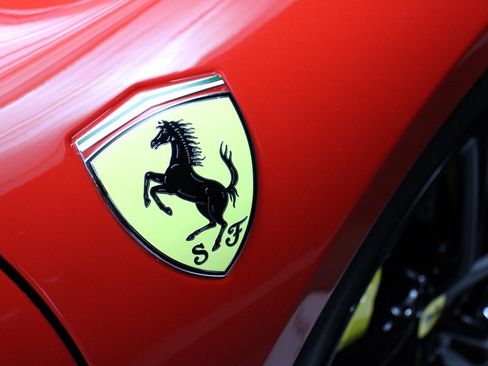 Used 2025 Ferrari 296 GTS image 65