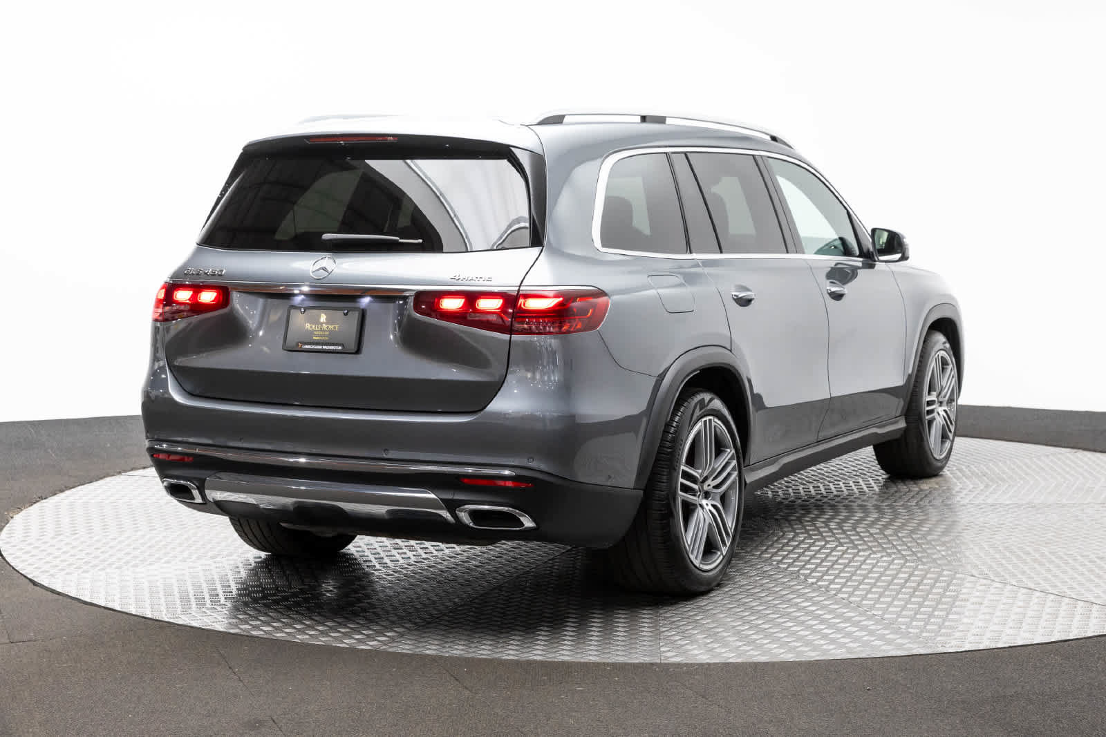 Used 2025 Mercedes-Benz GLS 450 4MATIC image 28