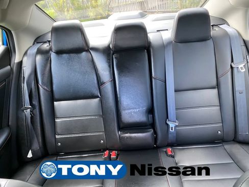 Used 2024 Nissan Sentra SR w/ SR Premium Package FWD image 36