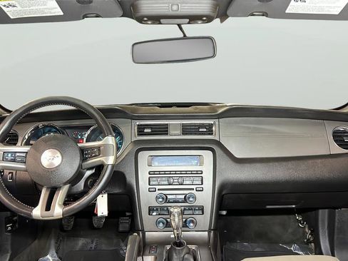 Used 2013 Ford Mustang GT image 14