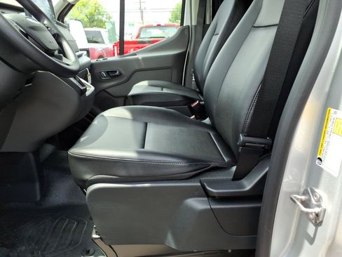 New 2026 Ford Transit 250 148 Medium Roof w/ Load Area Protection Package RWD image 13