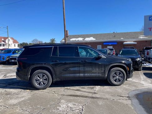 New 2026 Chevrolet Traverse LT w/ Driver Confidence Package image 10