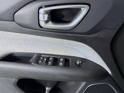 Used 2022 Jeep Compass Latitude image 23