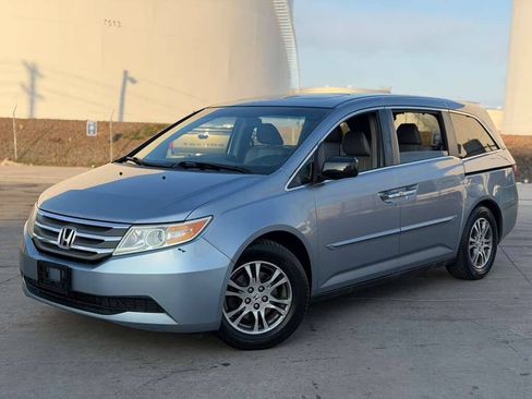 Used 2012 Honda Odyssey EX-L image 3