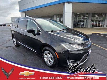 Used 2017 Chrysler Pacifica Touring-L Plus w/ Advanced Safetytec Group