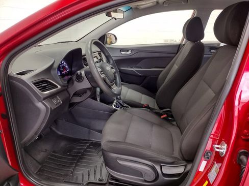 Used 2018 Hyundai Accent SE FWD image 18