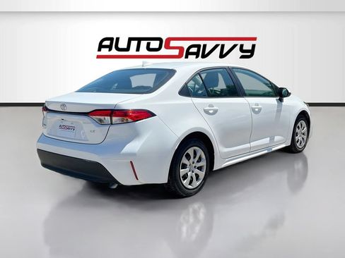 Used 2026 Toyota Corolla LE FWD image 7