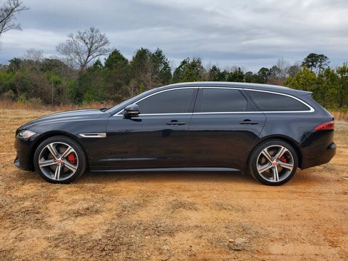 Used 2018 Jaguar XF First Edition image 4