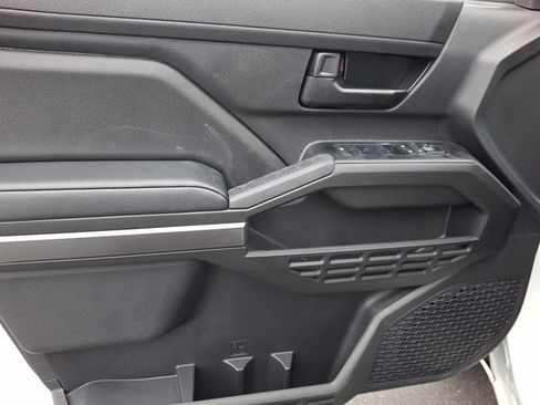 New 2026 Toyota Tacoma SR5 image 10