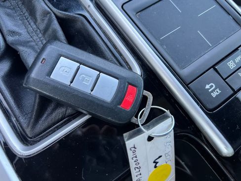 Used 2020 Mitsubishi Eclipse Cross SEL image 28