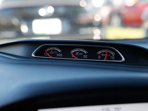 Used 2017 Ford Focus ST image 38