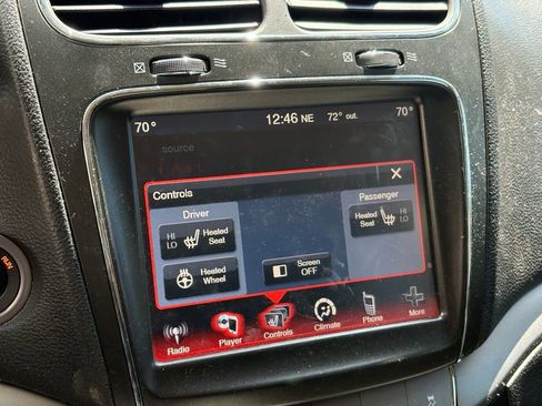 Used 2018 Dodge Journey Crossroad w/ Popular Equipment Group image 18