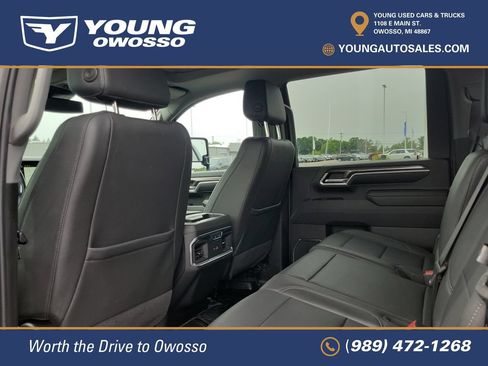 Used 2024 Chevrolet Silverado 2500 LTZ w/ LTZ Plus Package AWD/4WD image 29