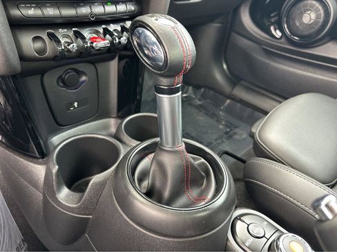 Used 2019 MINI Cooper S FWD image 27
