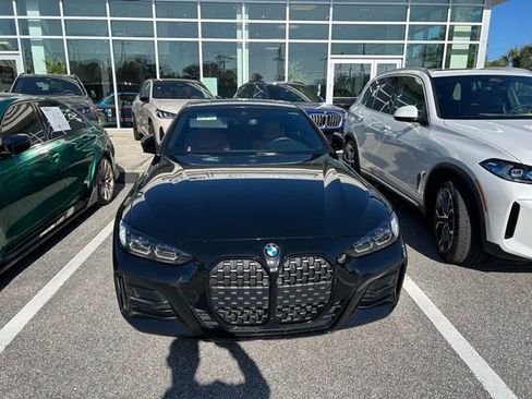 Used 2022 BMW 430i Coupe w/ M Sport Package image 5
