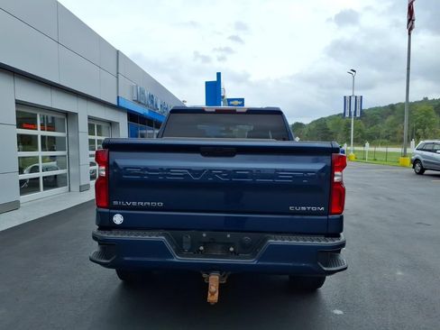 Used 2021 Chevrolet Silverado 1500 Custom AWD/4WD image 6