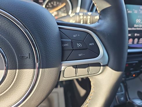 Used 2020 Jeep Compass Limited w/ Safety & Security Group image 22