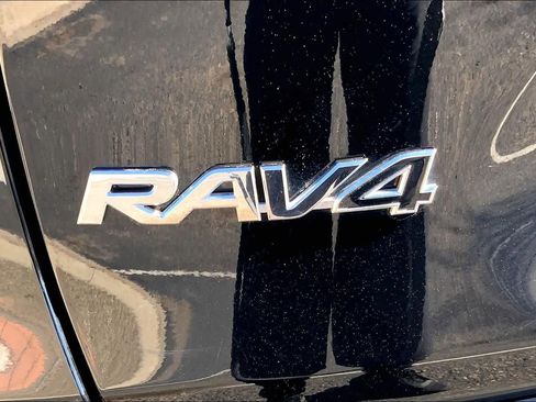 Certified 2025 Toyota RAV4 XLE image 9