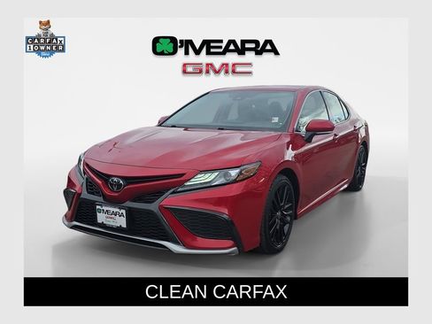 Used 2023 Toyota Camry XSE image 1