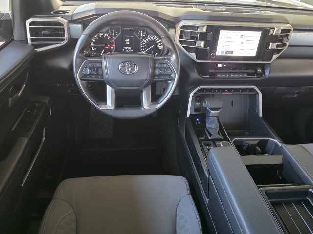 Used 2025 Toyota Tundra SR5 w/ SR5 Convenience Package AWD/4WD image 11