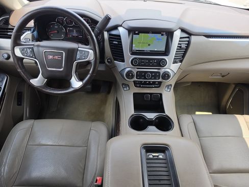 Used 2016 GMC Yukon XL SLT RWD image 14