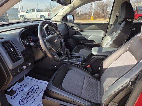 Used 2015 Chevrolet Colorado Z71 w/ LPO, Bed Protection Package image 10