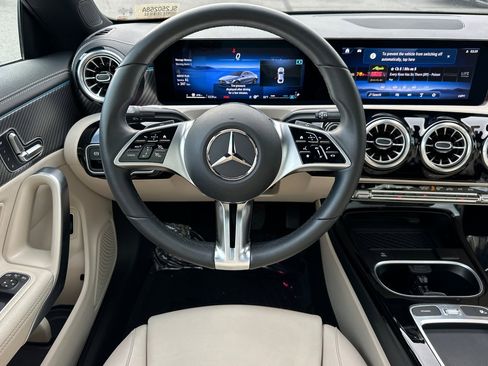 Certified 2025 Mercedes-Benz CLA 250 image 16