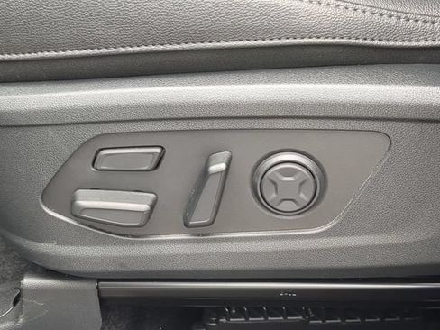 Used 2026 Kia Sorento SX Prestige AWD/4WD image 23