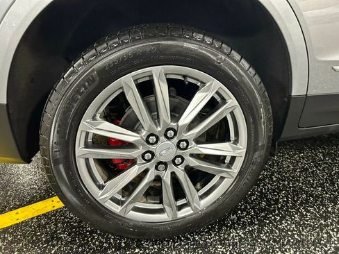 Used 2024 Cadillac XT5 Sportv w/ Technology Package AWD/4WD image 10