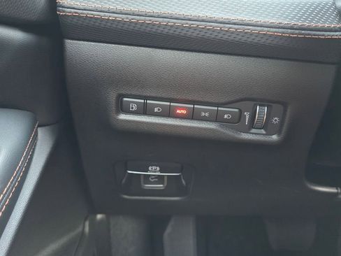 New 2026 Jeep Cherokee Overland w/ Advanced Pro Tech Group image 19