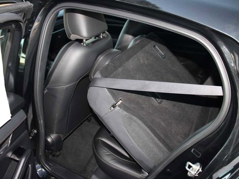 Used 2025 MAZDA MAZDA3 s Sport image 43