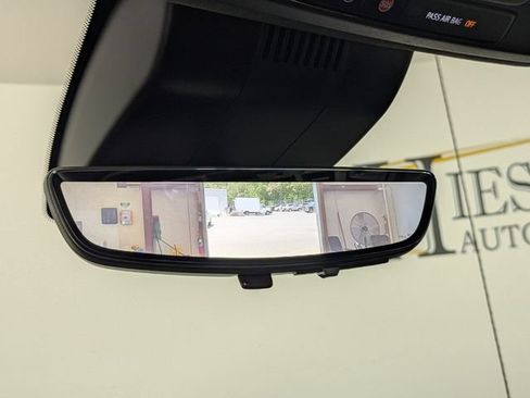 Used 2023 GMC Sierra 1500 Denali Ultimate AWD/4WD image 26