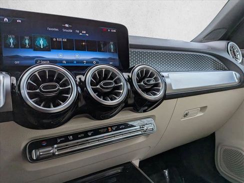 Certified 2025 Mercedes-Benz GLB 250 GLB 250 image 13