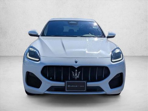 Used 2024 Maserati Grecale GT image 3