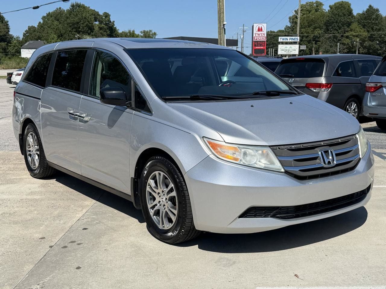 Used 2013 Honda Odyssey EX-L image 1