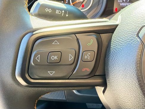Used 2024 Jeep Wrangler Sport S image 33