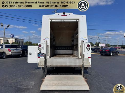 Used 2017 Ford F350 XL RWD image 13