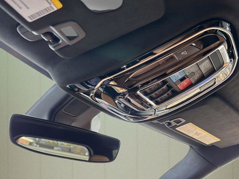 Used 2024 Jeep Grand Cherokee L Summit image 36