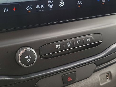 New 2026 Ford Transit 150 Low Roof image 24