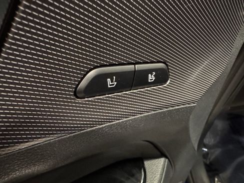 Certified 2025 Kia Sportage SX image 25