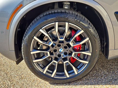 Used 2026 BMW X5 xDrive40i w/ M Sport Package image 11