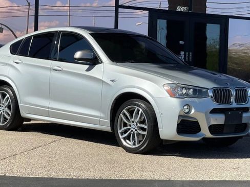 Used 2018 BMW X4 M40i image 21