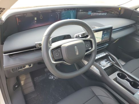 New 2026 Lincoln Nautilus Premier w/ Equipment Group 102A AWD/4WD image 13