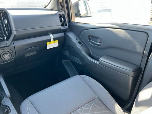 New 2026 Nissan Frontier SV image 10