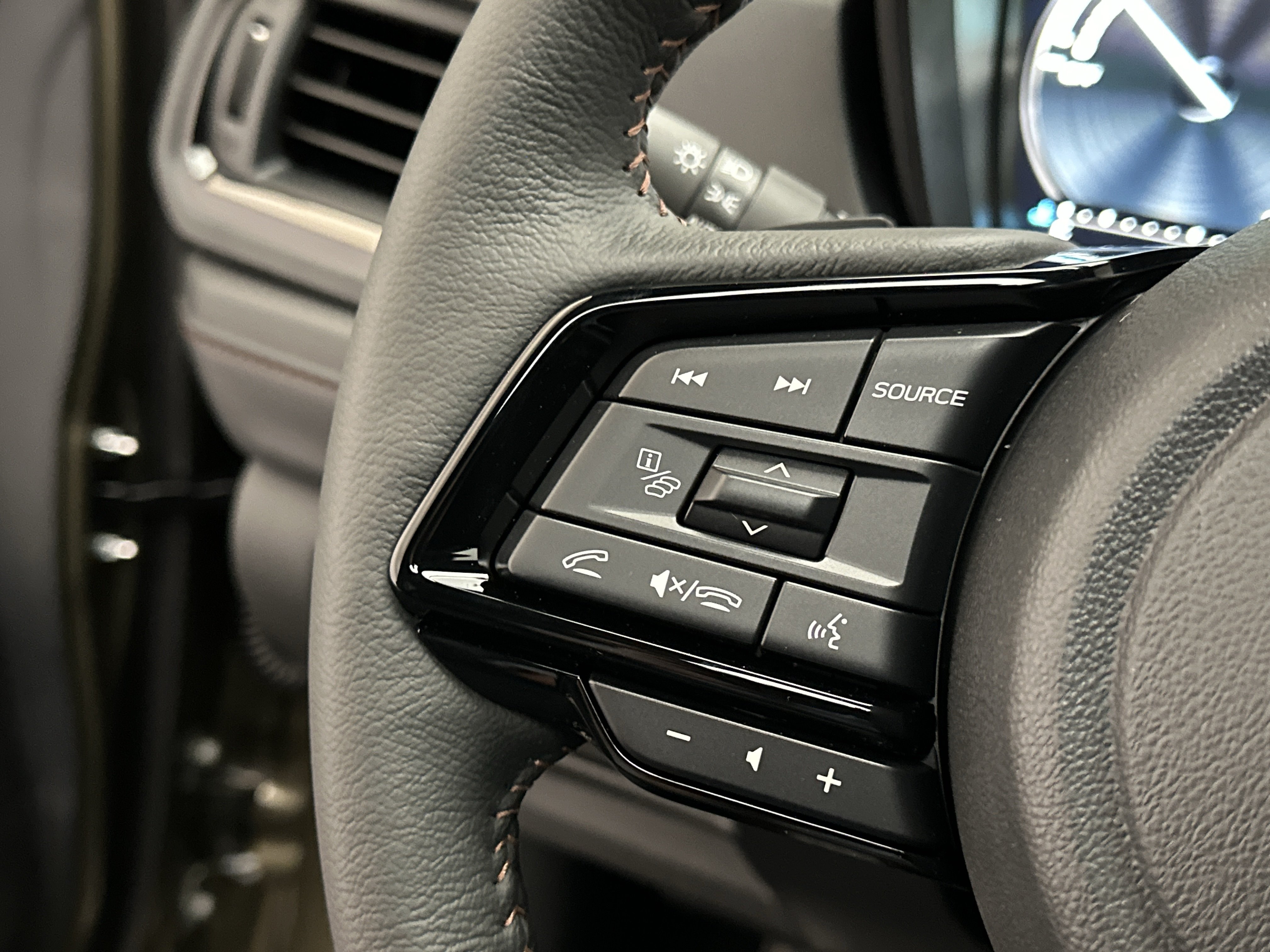New 2026 Subaru Forester Touring AWD/4WD image 30
