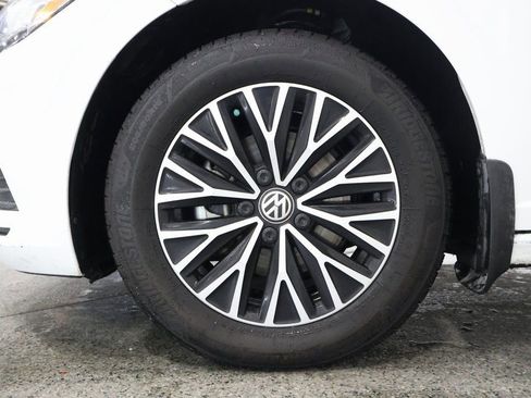 Used 2021 Volkswagen Jetta S w/ Driver Assistance Package image 5