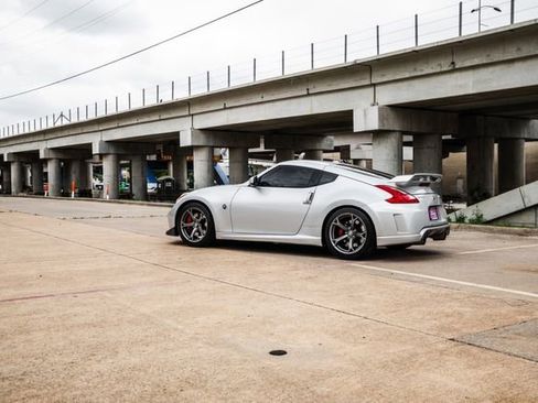 Used 2013 Nissan 370Z NISMO w/ Bose Pkg RWD image 43