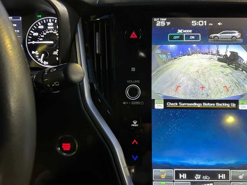 Used 2024 Subaru Outback Limited image 29