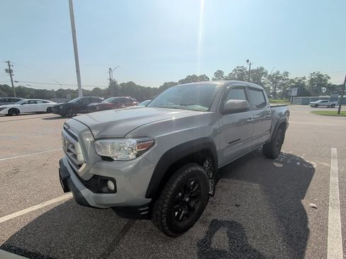 Used 2021 Toyota Tacoma SR5 w/ Trail Edition AWD/4WD image 1